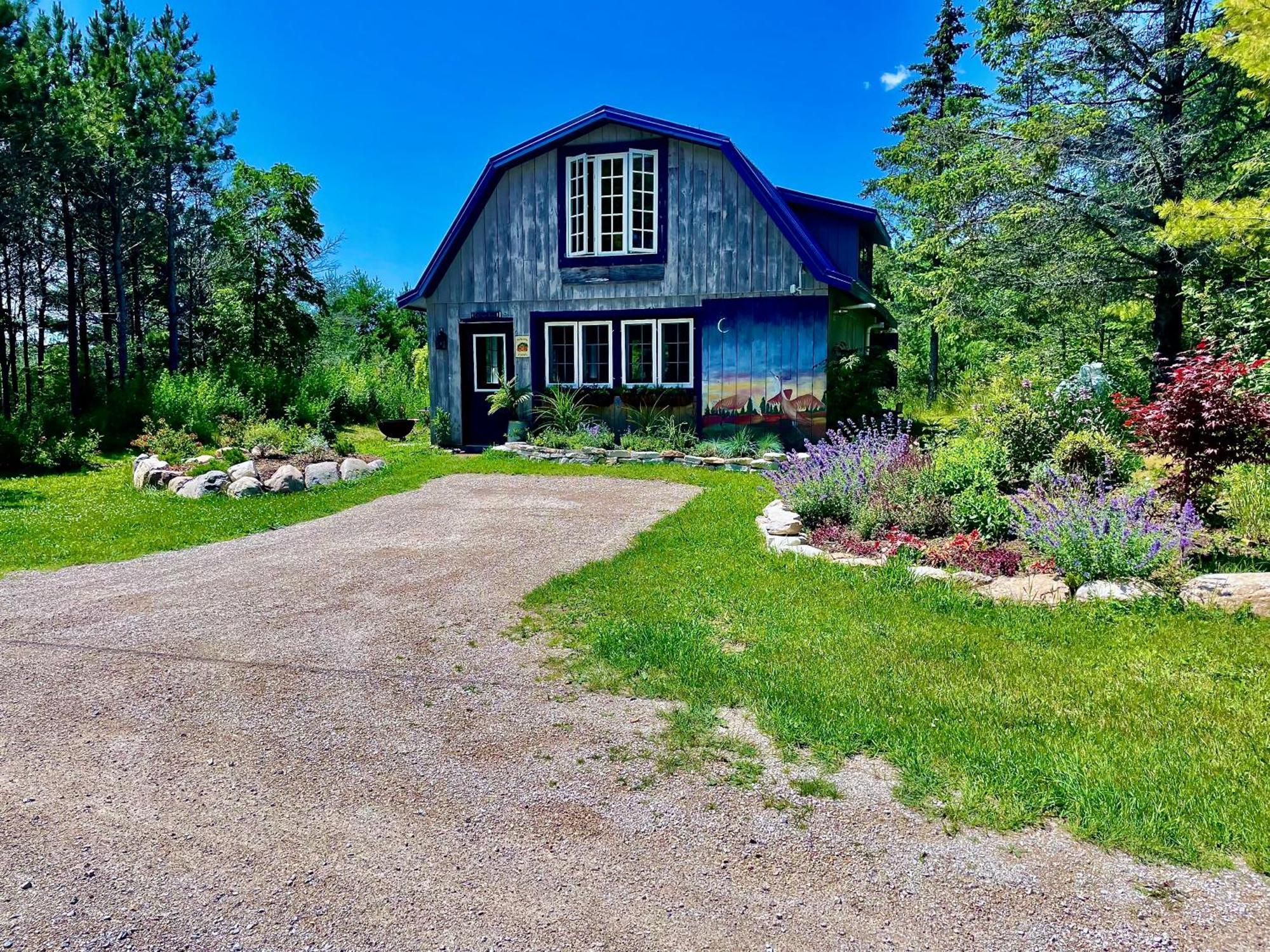 Three Sister'S Cottage Barn Guesthouse Sister Bay Exterior photo